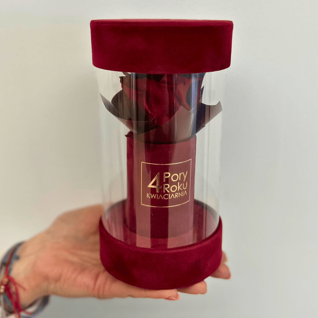 walentynkowy mały flower box wieczne róże czerwone