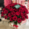 bukiet z czerwonych róż